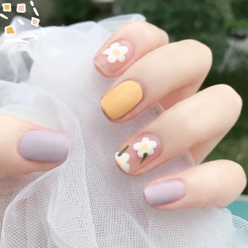 24Pcs Short Almond Press-On Nails Pink Floral French Tip Glossy&Elegant Full Cover Fake Nails for Women&Girls Spring,Daily Wear
