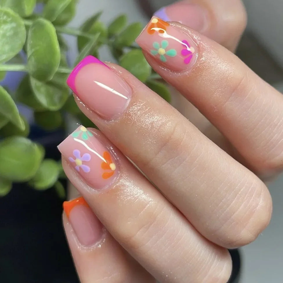 24Pcs Short Almond Press-On Nails Pink Floral French Tip Glossy&Elegant Full Cover Fake Nails for Women&Girls Spring,Daily Wear