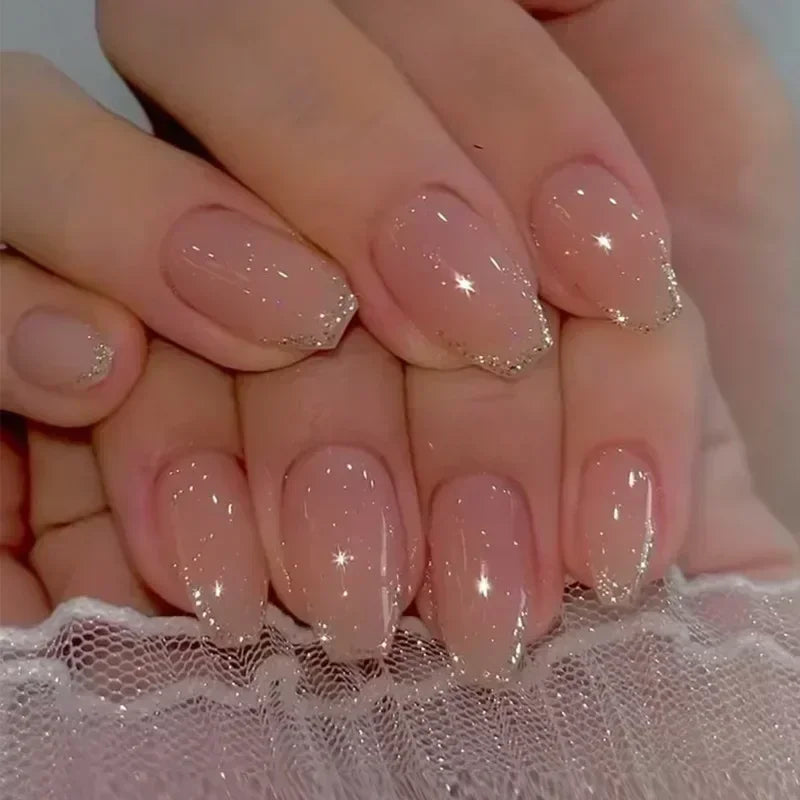24Pcs Medium Short Square False Nails Glittering Nail Art White Wearable Fake Nail Silver French Full Cover Press on Nail Tips